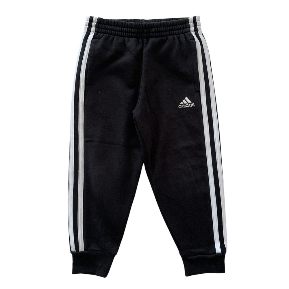 Adidas sweatpants